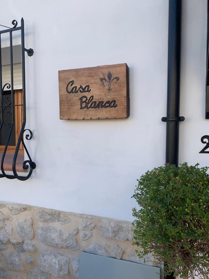 مبيت وإفطار Castell De Castells Casa Blanca المظهر الخارجي الصورة
