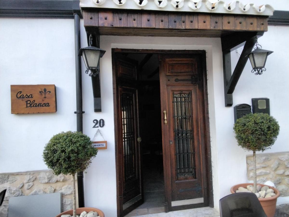 مبيت وإفطار Castell De Castells Casa Blanca المظهر الخارجي الصورة