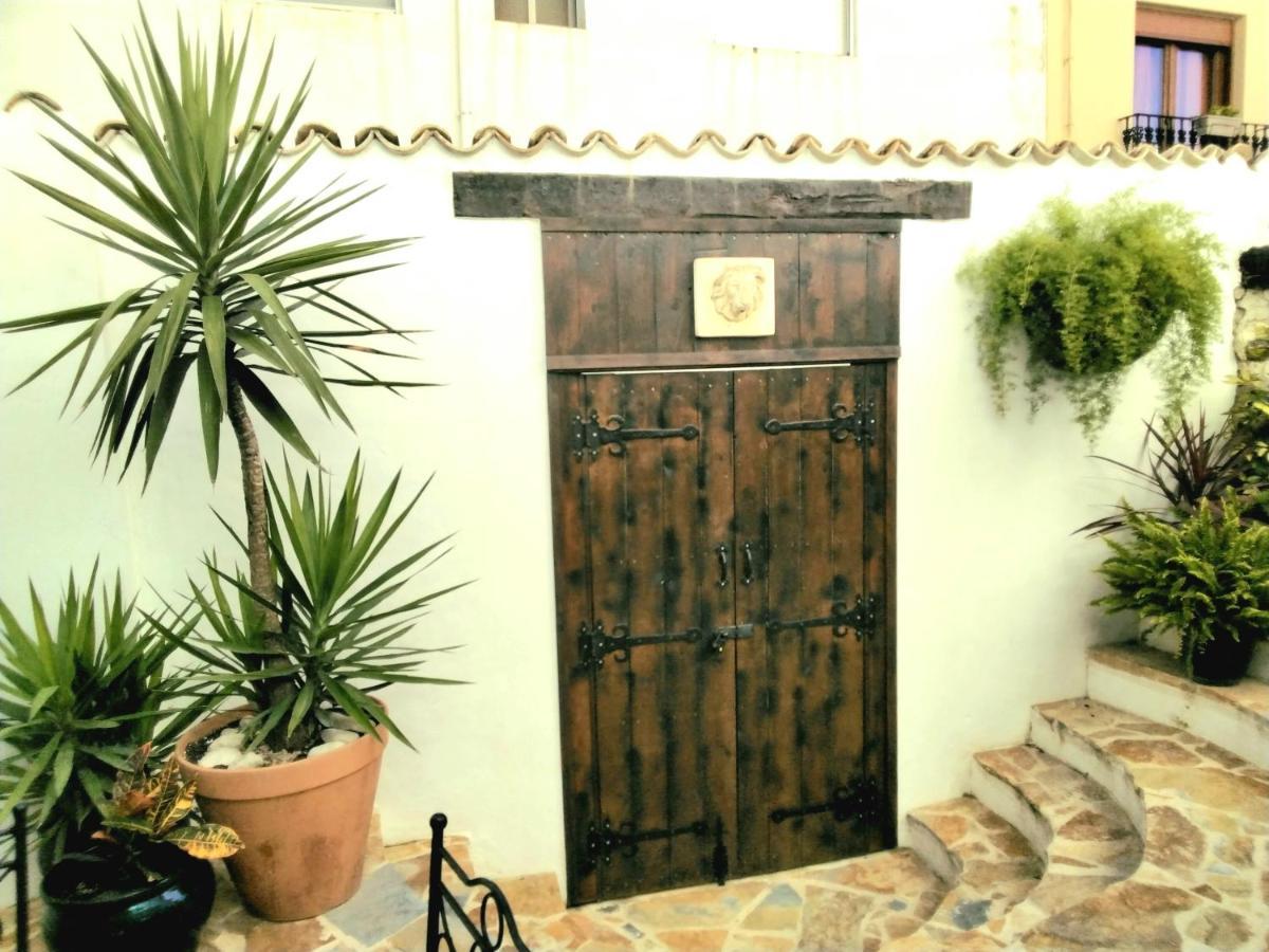 مبيت وإفطار Castell De Castells Casa Blanca المظهر الخارجي الصورة