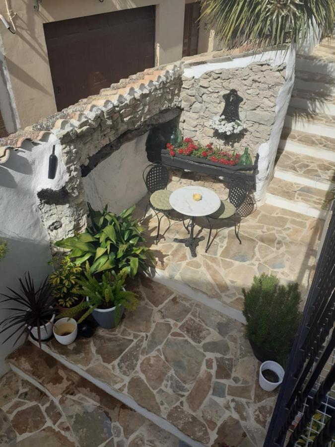مبيت وإفطار Castell De Castells Casa Blanca المظهر الخارجي الصورة