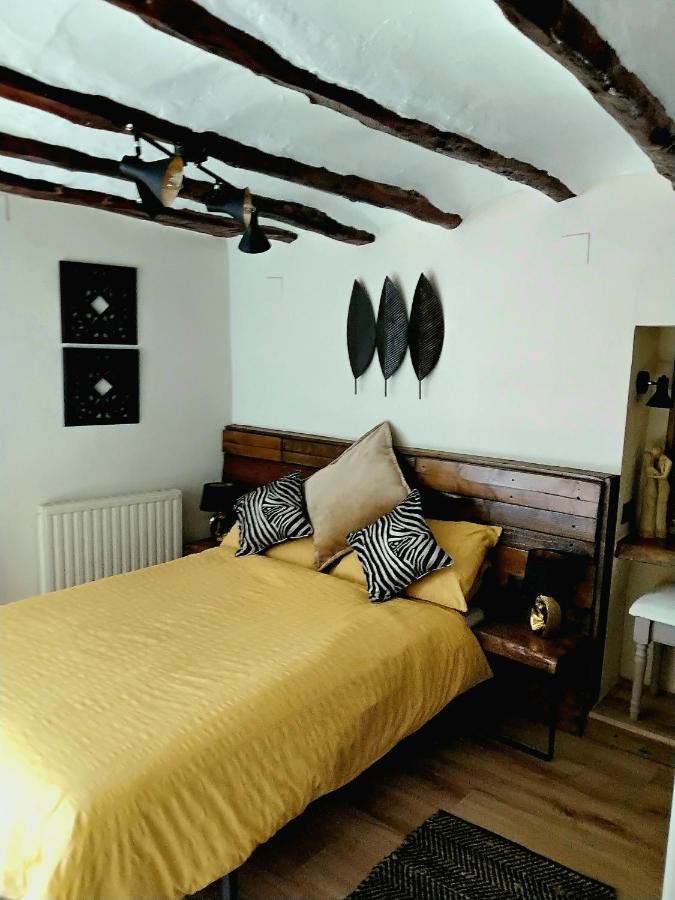 مبيت وإفطار Castell De Castells Casa Blanca المظهر الخارجي الصورة